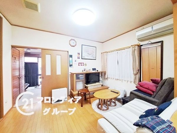 寝屋川市音羽町　中古一戸建て