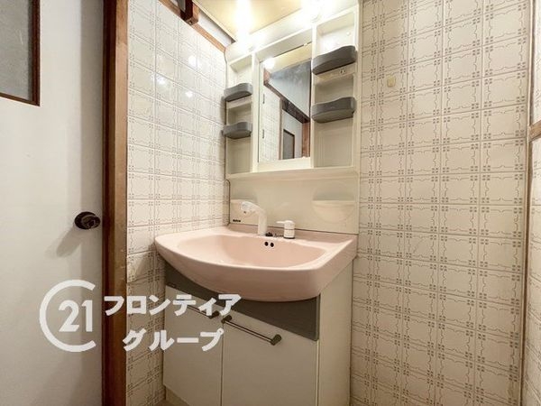 寝屋川市太秦中町の中古一戸建て