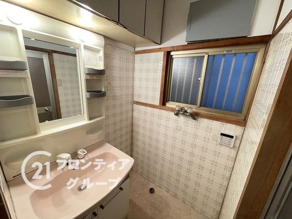寝屋川市太秦中町の中古一戸建て