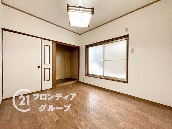 寝屋川市太秦中町の中古一戸建て