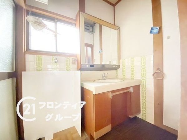 寝屋川市菅相塚町の中古一戸建て