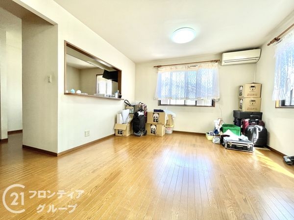 寝屋川市成美町の中古一戸建て