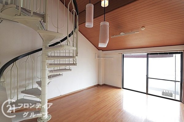 星和菊ヶ丘ハイツ　中古マンション