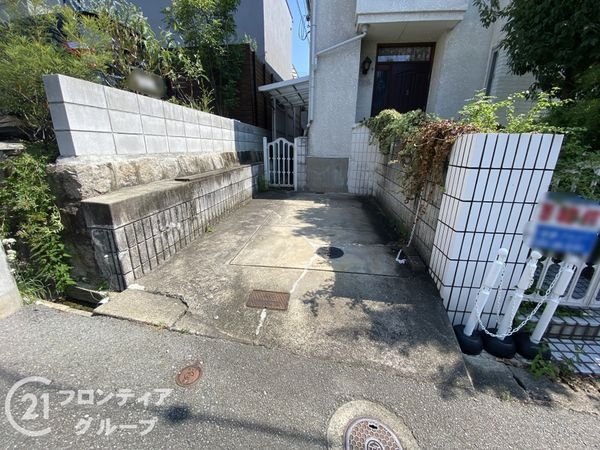 枚方市茄子作北町の中古一戸建て
