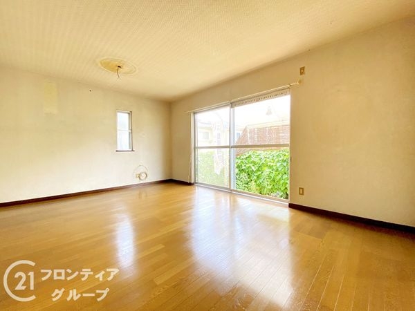 枚方市茄子作北町の中古一戸建て