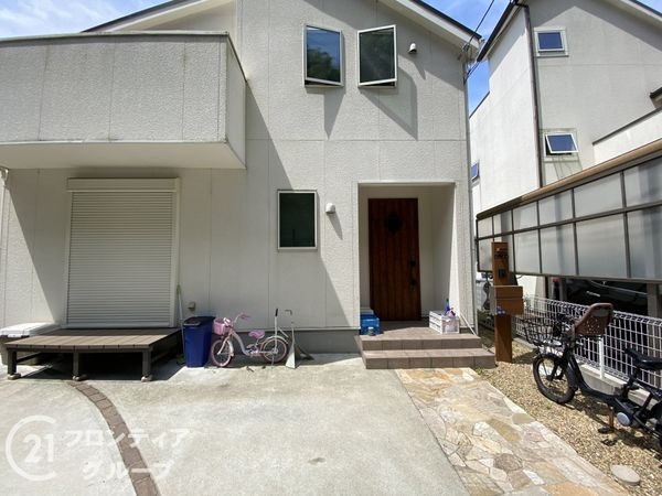 寝屋川市梅が丘２丁目の中古一戸建て