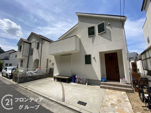 寝屋川市梅が丘２丁目の中古一戸建て