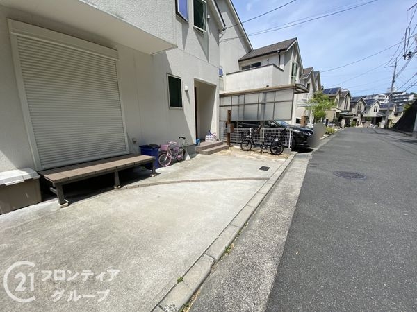 寝屋川市梅が丘２丁目の中古一戸建て