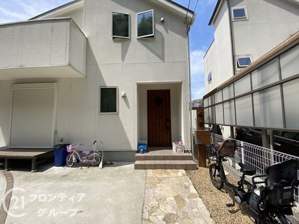 寝屋川市梅が丘２丁目の中古一戸建て