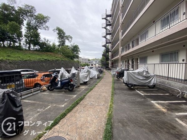 枚方ハイツ８号棟　中古マンション