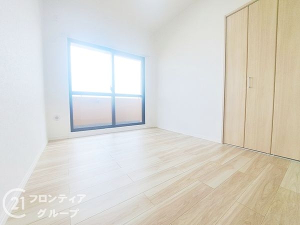 ロイヤルシャトーねやがわオークビル　中古マンション
