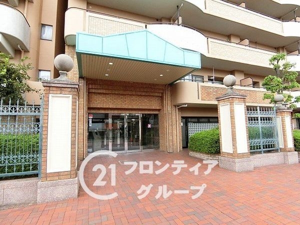 ロイヤルシャトーねやがわオークビル　中古マンション