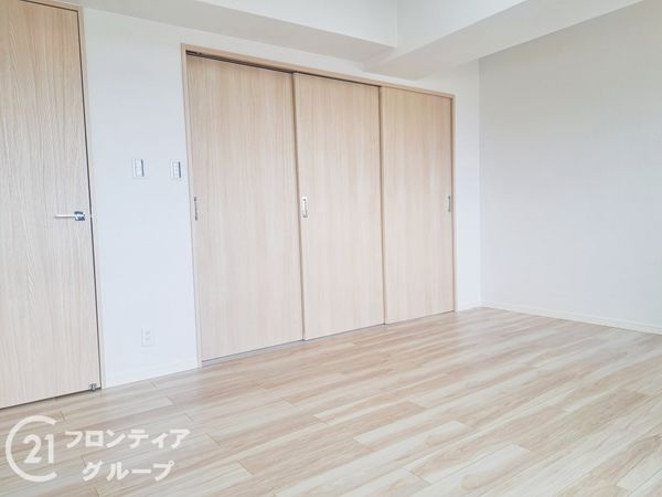 ロイヤルシャトーねやがわオークビル　中古マンション