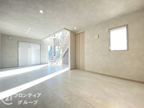 枚方市大峰元町２丁目の中古一戸建て