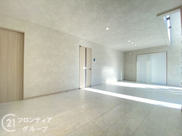 枚方市大峰元町２丁目　新築一戸建て