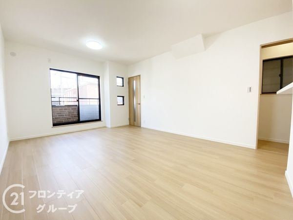 枚方市松丘町の中古一戸建て