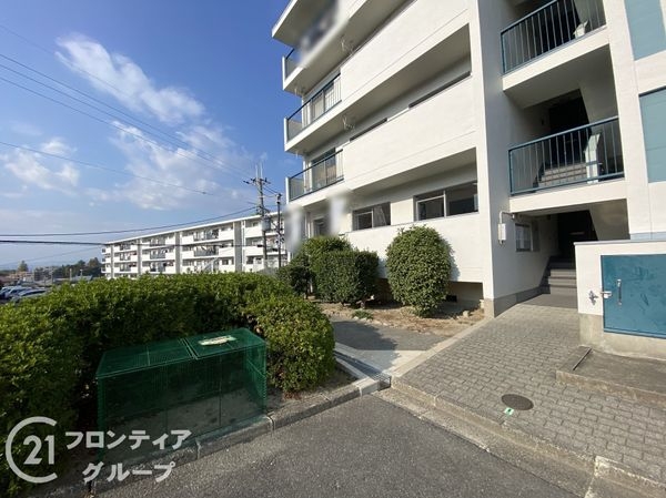 香里三井団地A１３棟　中古マンション