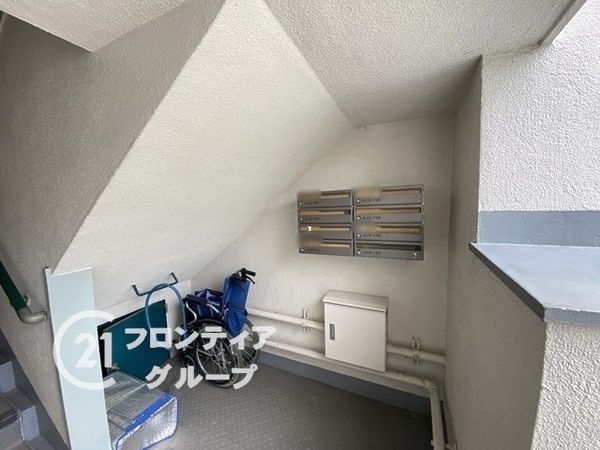 香里三井団地A１３棟　中古マンション