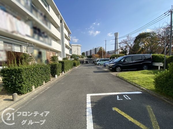 香里三井団地A１３棟　中古マンション