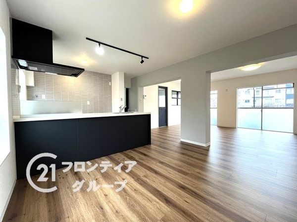 香里三井団地A１３棟　中古マンション