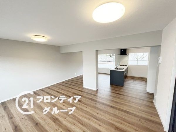 香里三井団地A１３棟　中古マンション