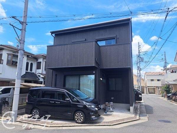 枚方市招提中町1丁目　中古一戸建て