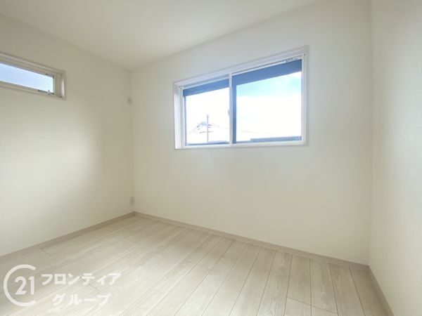 枚方市長尾元町１丁目　新築一戸建て