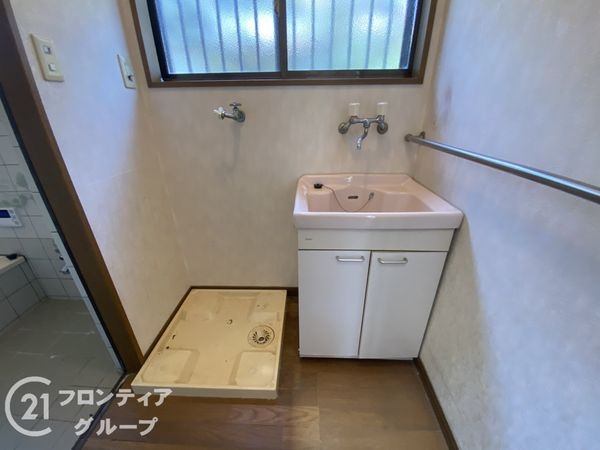 寝屋川市秦町の中古一戸建て