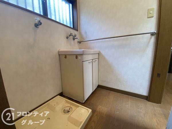 寝屋川市秦町の中古一戸建て