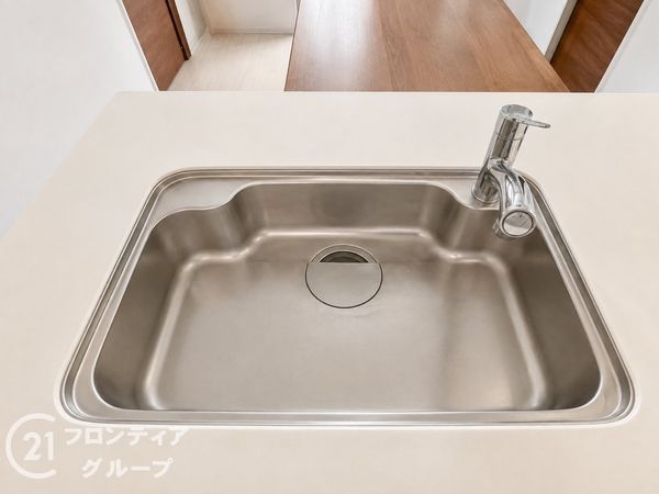 枚方市三栗２丁目の中古一戸建て