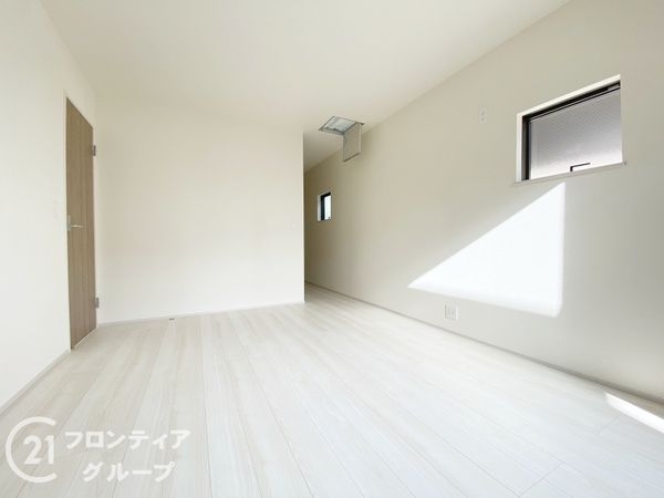 寝屋川市太秦中町　新築一戸建て　２３－１期　全１区画
