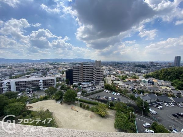 グリーンタウン香里ヶ丘B棟　中古マンション