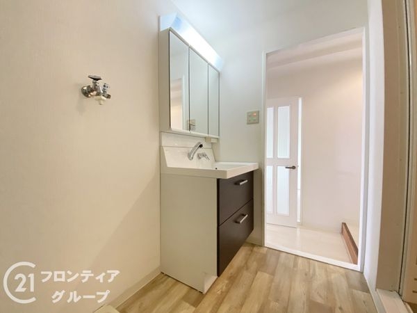 グリーンタウン香里ヶ丘B棟　中古マンション