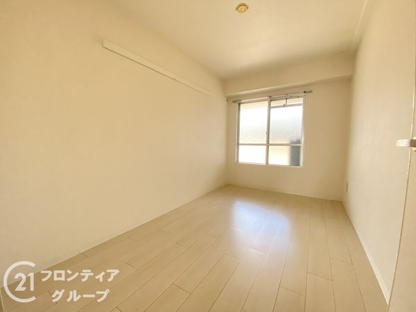 グリーンタウン香里ヶ丘B棟　中古マンション