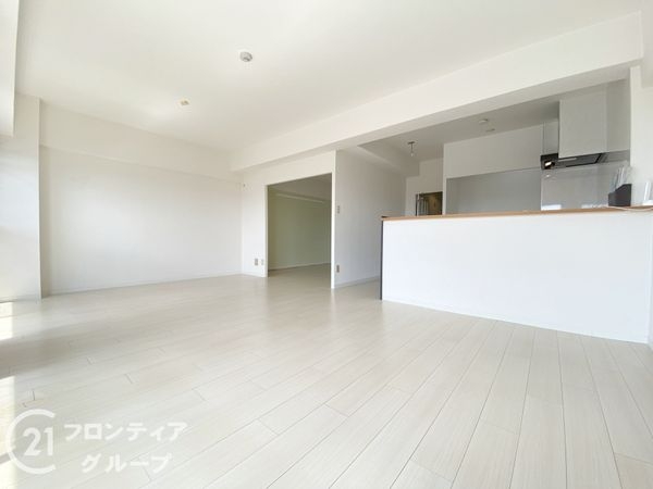 グリーンタウン香里ヶ丘B棟　中古マンション