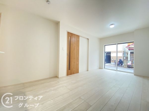 枚方市堂山２丁目　新築一戸建て　１期　全１区画