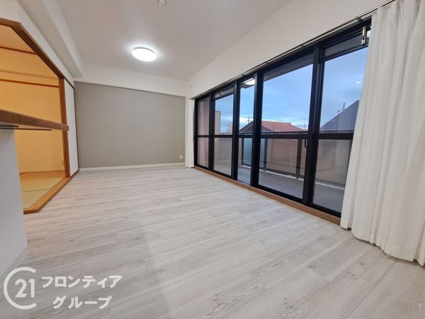 アンビエント枚方公園　中古マンション