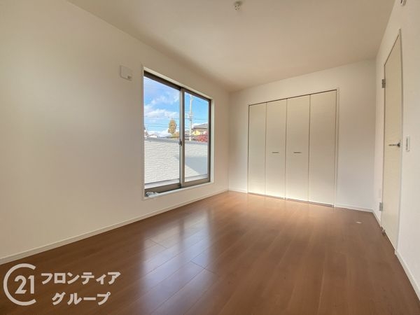 枚方市村野東町　新築一戸建て　１期　１号棟