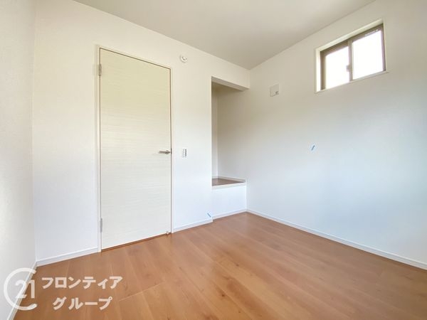 枚方市村野東町　新築一戸建て　１期　１号棟