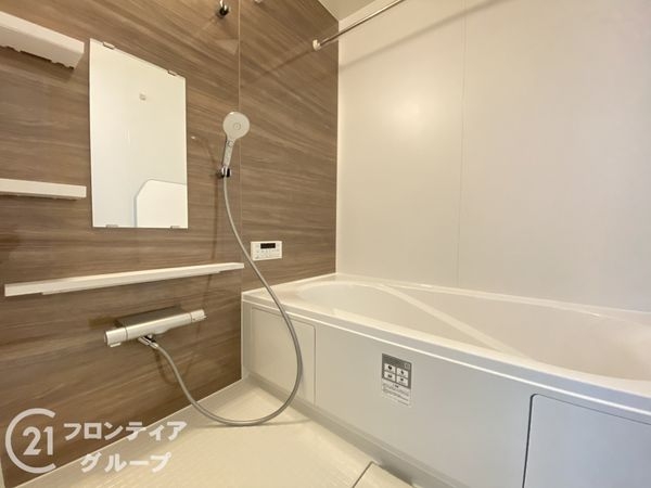 枚方市村野東町　新築一戸建て　１期　１号棟