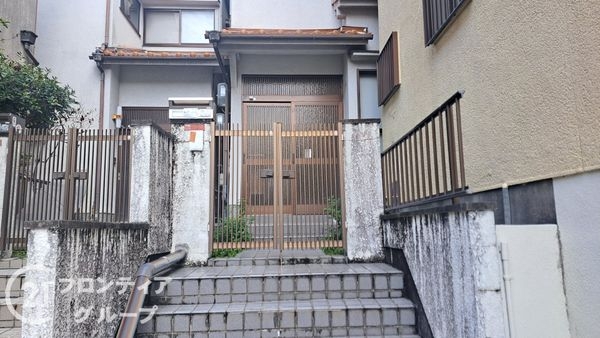 枚方市津田駅前２丁目の中古一戸建て