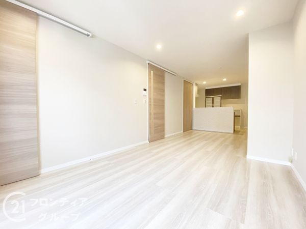 寝屋川市田井町　新築一戸建て