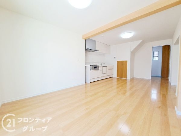 交野市松塚　中古一戸建て