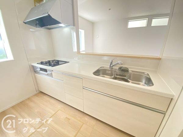 交野市私市６丁目　新築一戸建て　第１１　６号棟