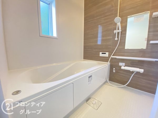 交野市私市６丁目　新築一戸建て　第１１　６号棟