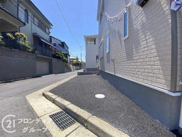 枚方市招提中町２丁目　新築一戸建て　第３　２号棟