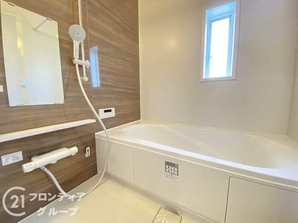 枚方市招提中町２丁目　新築一戸建て　第３　２号棟