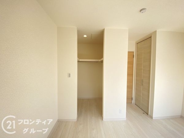 寝屋川市若葉町　新築一戸建て　５期　全１区画