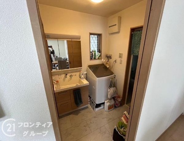 寝屋川市菅相塚町の中古一戸建て