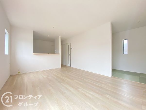 交野市倉治６丁目　新築一戸建て　第３４　１期　４号棟
